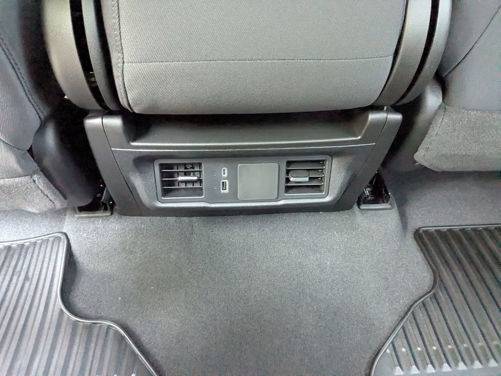 New 2026 Chevrolet Silverado 1500 Custom w/ Turbomax Blackout Package AWD/4WD image 22
