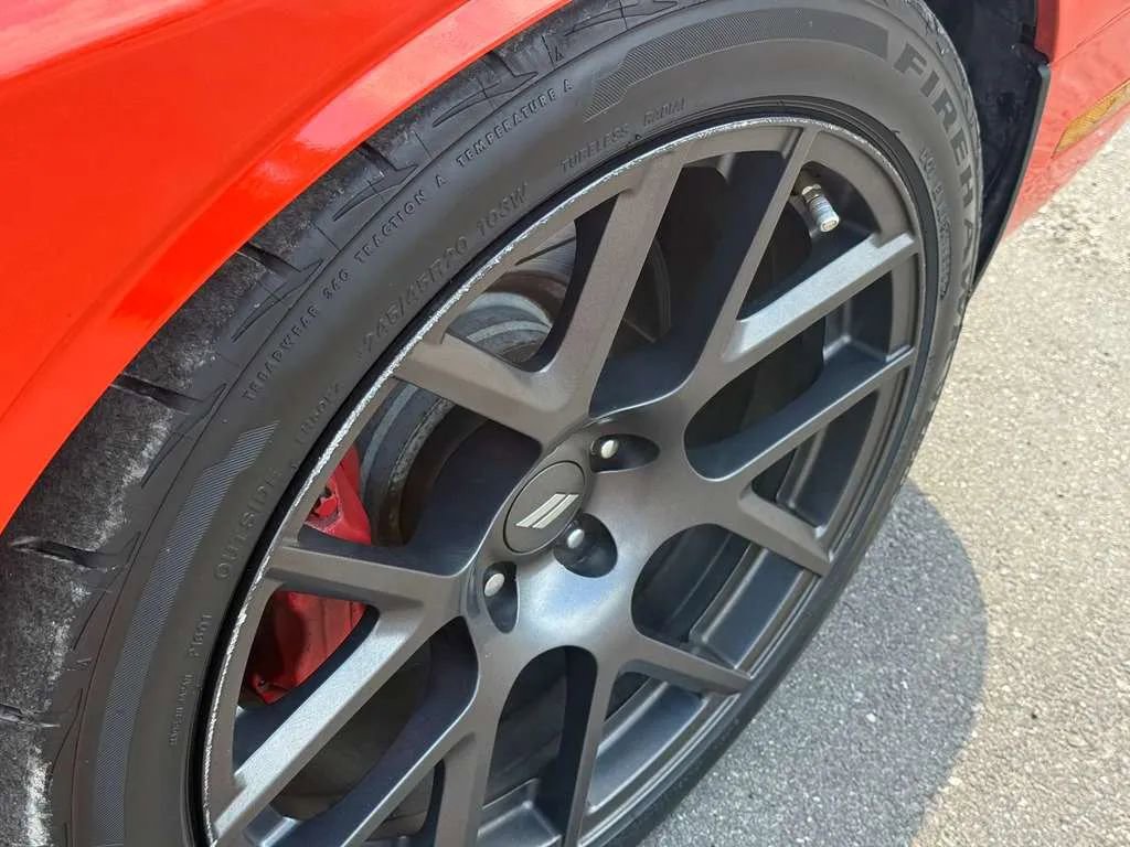 Used 2010 Dodge Challenger SRT8 w/ SRT Option Group II RWD image 24