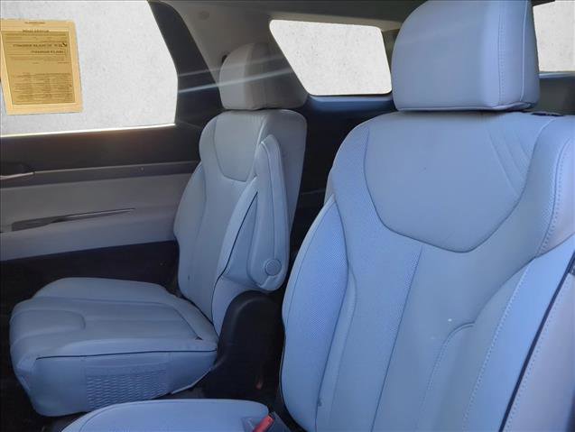 Used 2023 Hyundai Palisade SEL w/ Cargo Package image 25