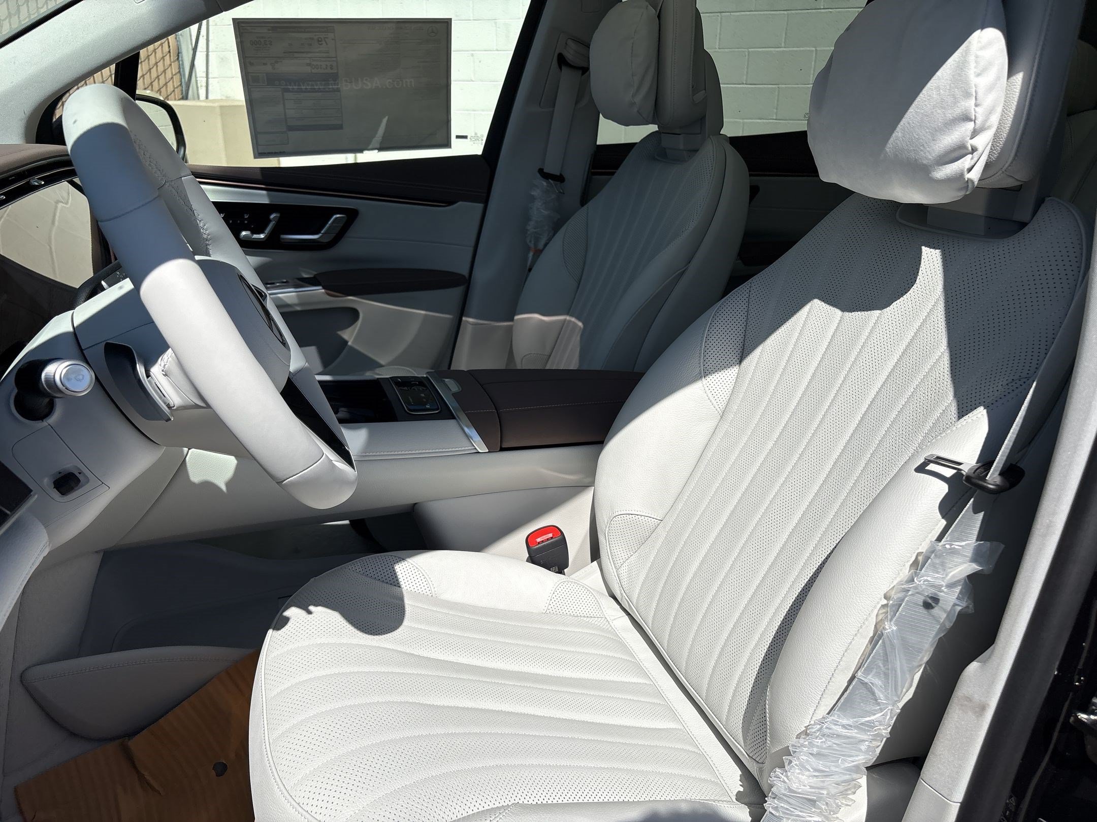 New 2026 Mercedes-Benz EQS 400 4MATIC SUV image 5