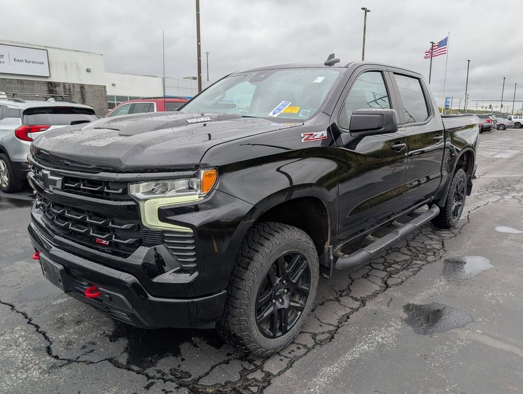 Used 2023 Chevrolet Silverado 1500 LT Trail Boss AWD/4WD image 5