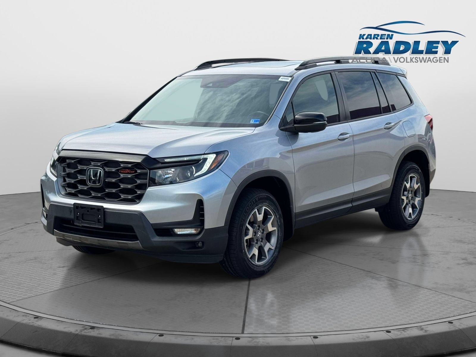 Used 2023 Honda Passport TrailSport image 5