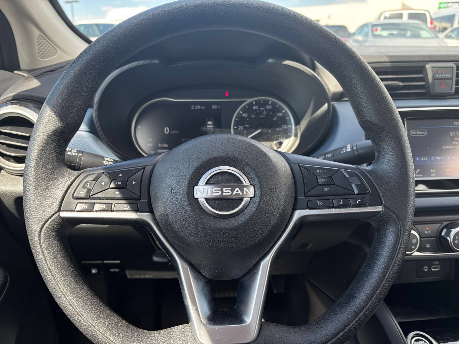 Used 2025 Nissan Versa SV FWD image 27