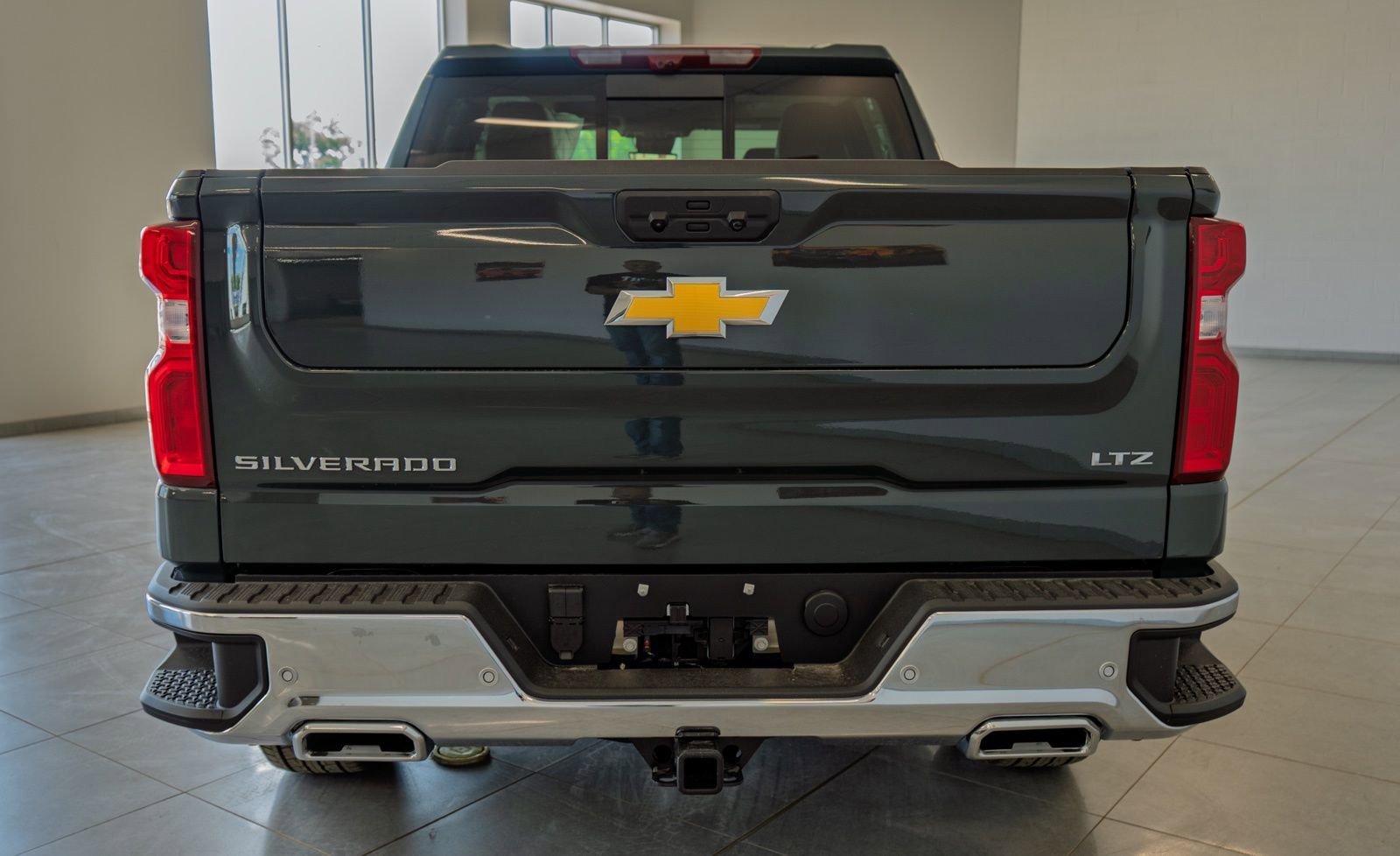 New 2026 Chevrolet Silverado 1500 LTZ w/ LTZ Premium Package image 8