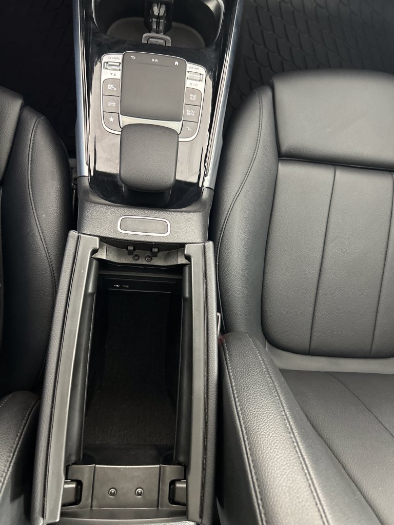 Used 2020 Mercedes-Benz GLB 250 4MATIC image 14