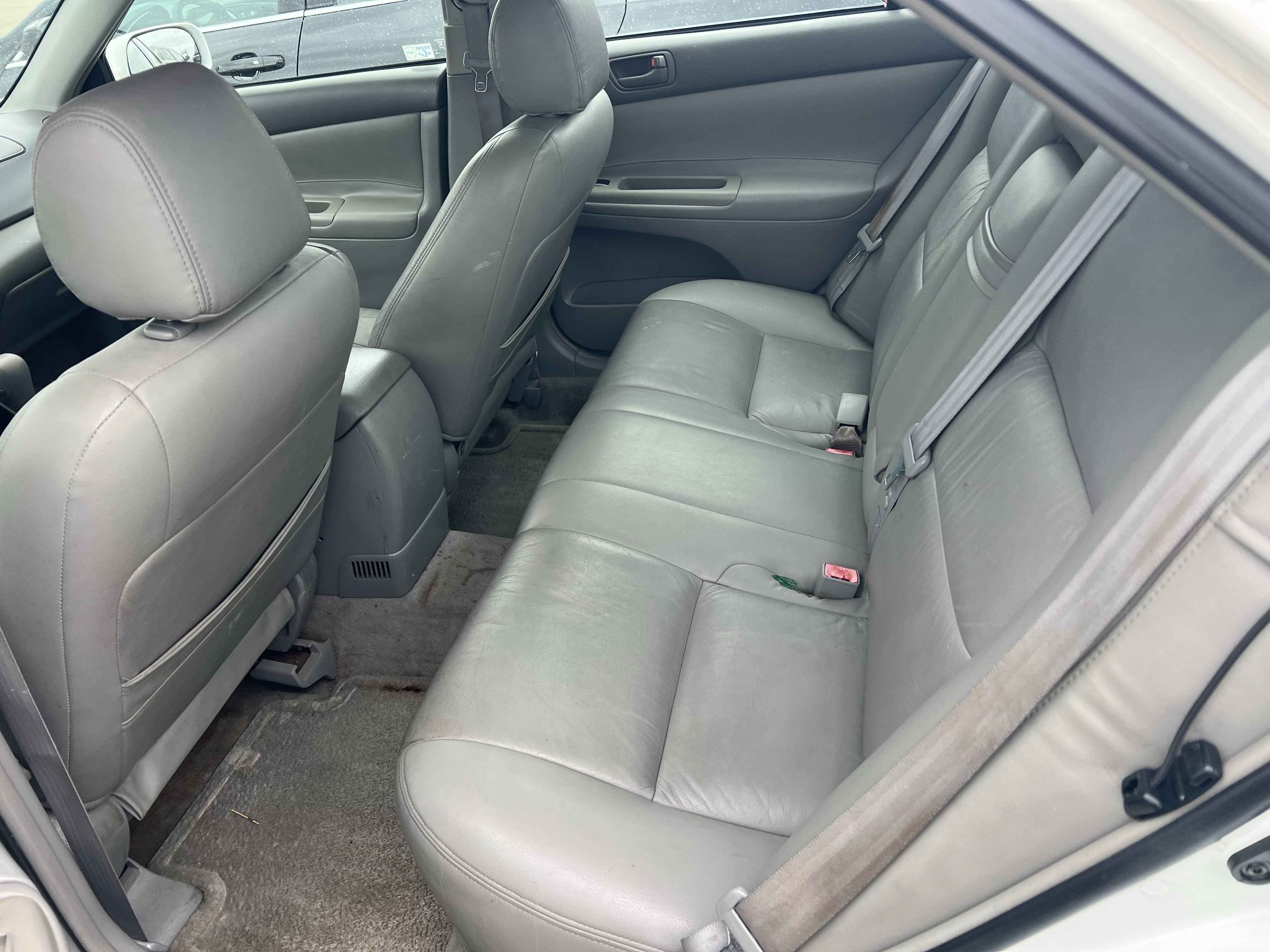 Used 2002 Toyota Camry LE image 6