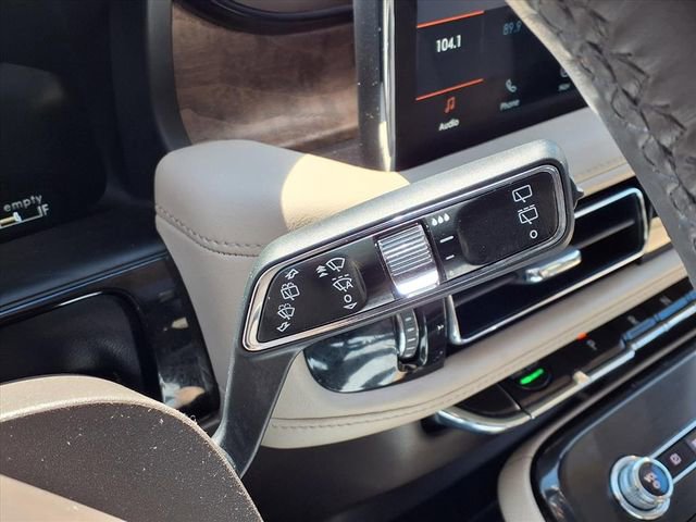 Certified 2023 Lincoln Nautilus Reserve w/ Luxury Package image 23