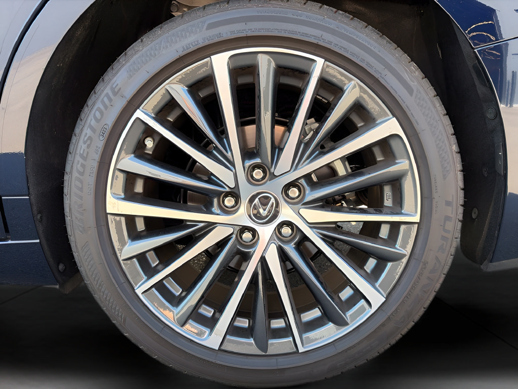 Used 2024 Lexus ES 350 w/ Premium Package FWD image 23