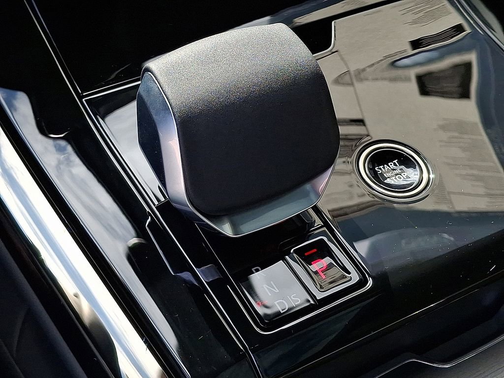 New 2026 Land Rover Range Rover Sport Dynamic SE image 13