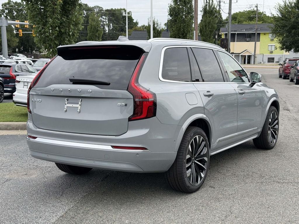 New 2026 Volvo XC90 B5 Plus w/ Protection Package Premier AWD/4WD image 19