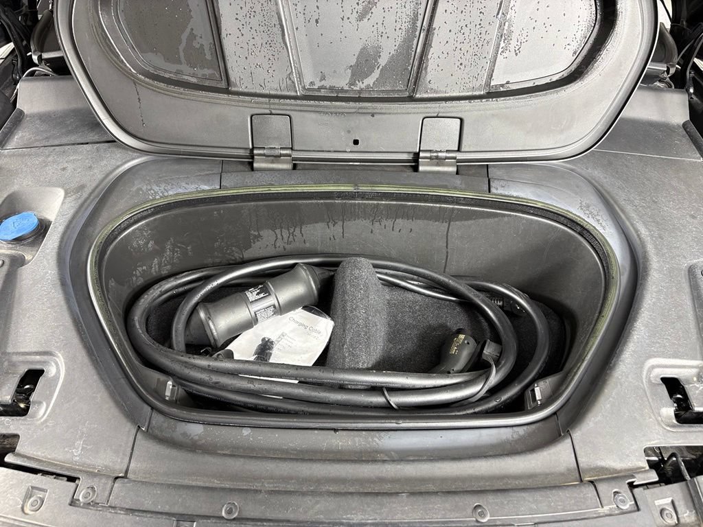 Used 2023 Volvo C40 P8 Recharge Plus AWD/4WD image 43