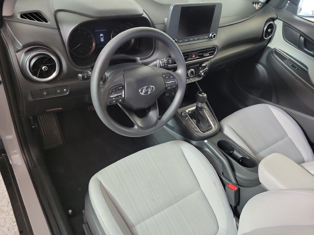 Used 2023 Hyundai Kona SEL FWD image 11