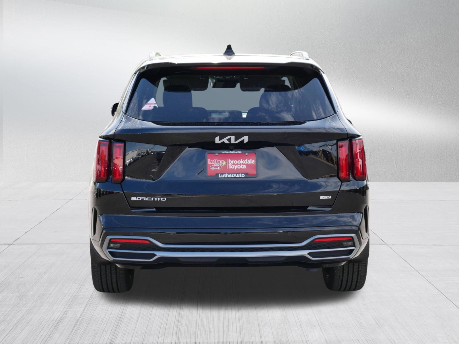 Used 2023 Kia Sorento SX AWD/4WD image 6
