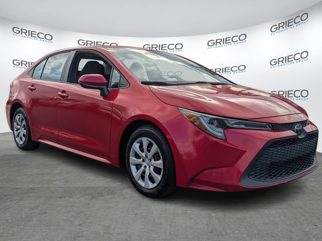 Used 2021 Toyota Corolla LE image 1