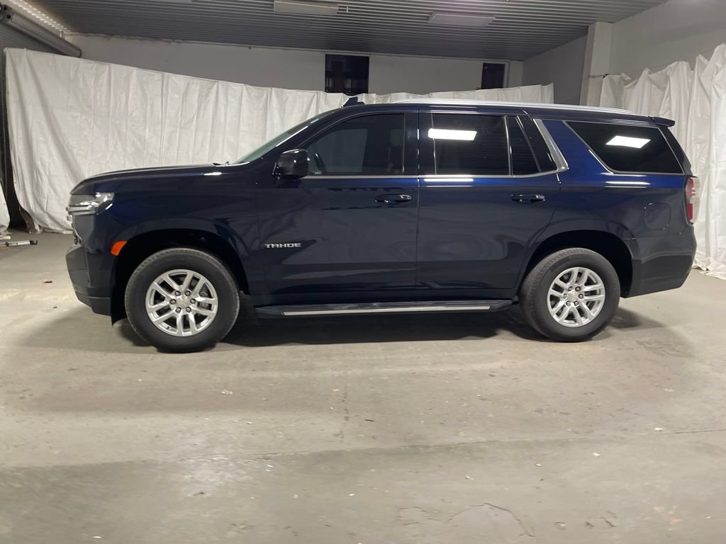 Used 2024 Chevrolet Tahoe LS RWD image 4