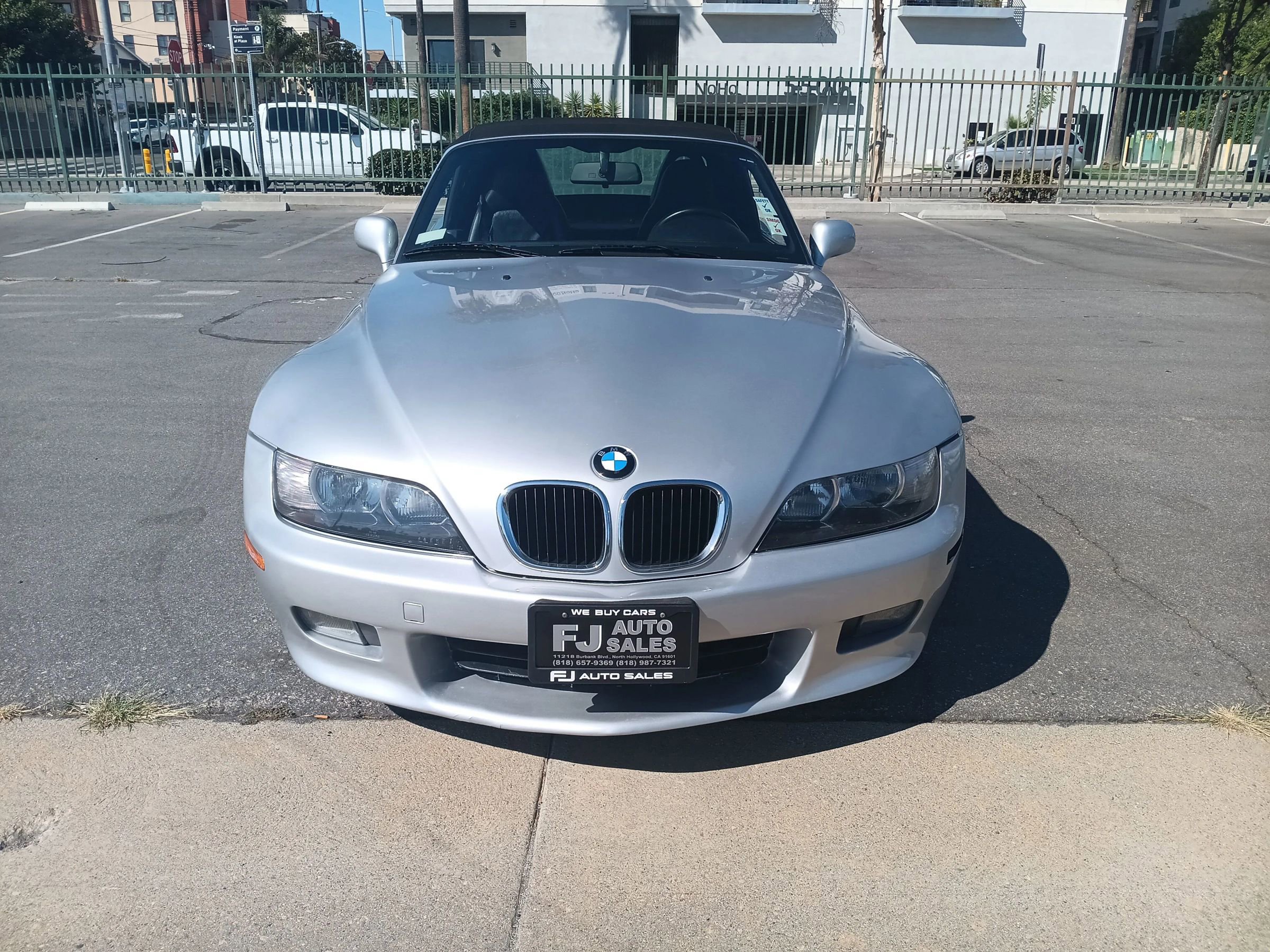 Used 2002 BMW Z3 2.5i image 2