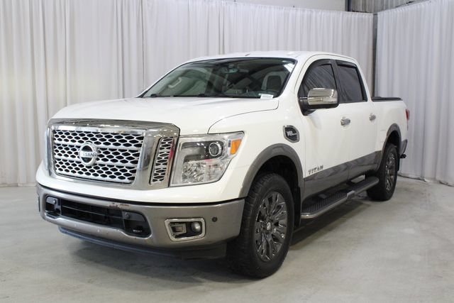 Used 2017 Nissan Titan Platinum Reserve AWD/4WD image 36
