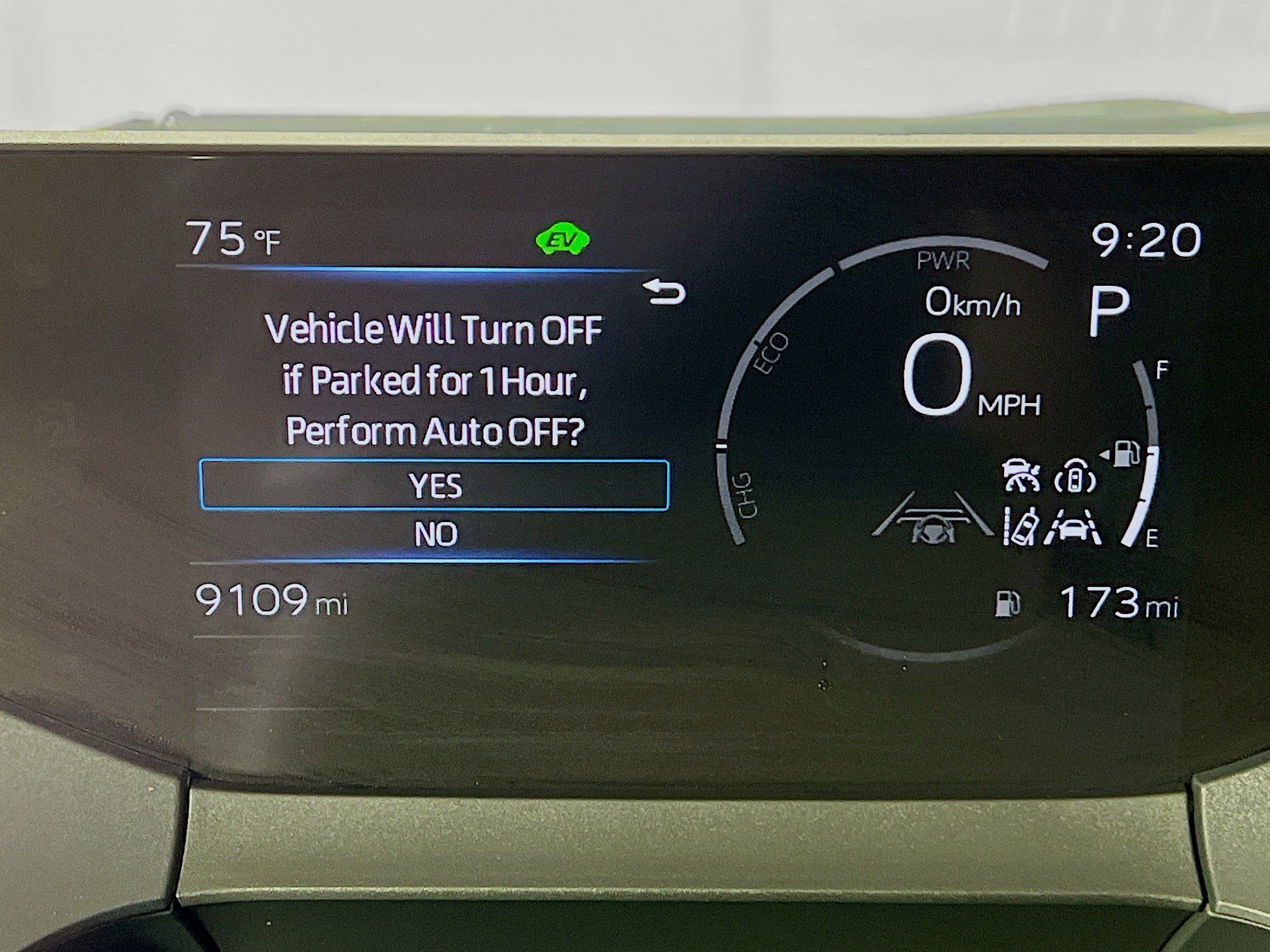 Used 2025 Toyota Prius XLE image 13