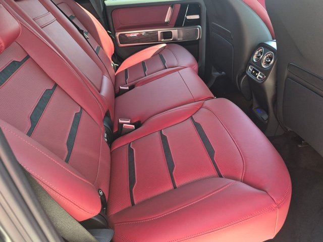 Used 2027 Mercedes-Benz G 63 AMG 4MATIC image 21
