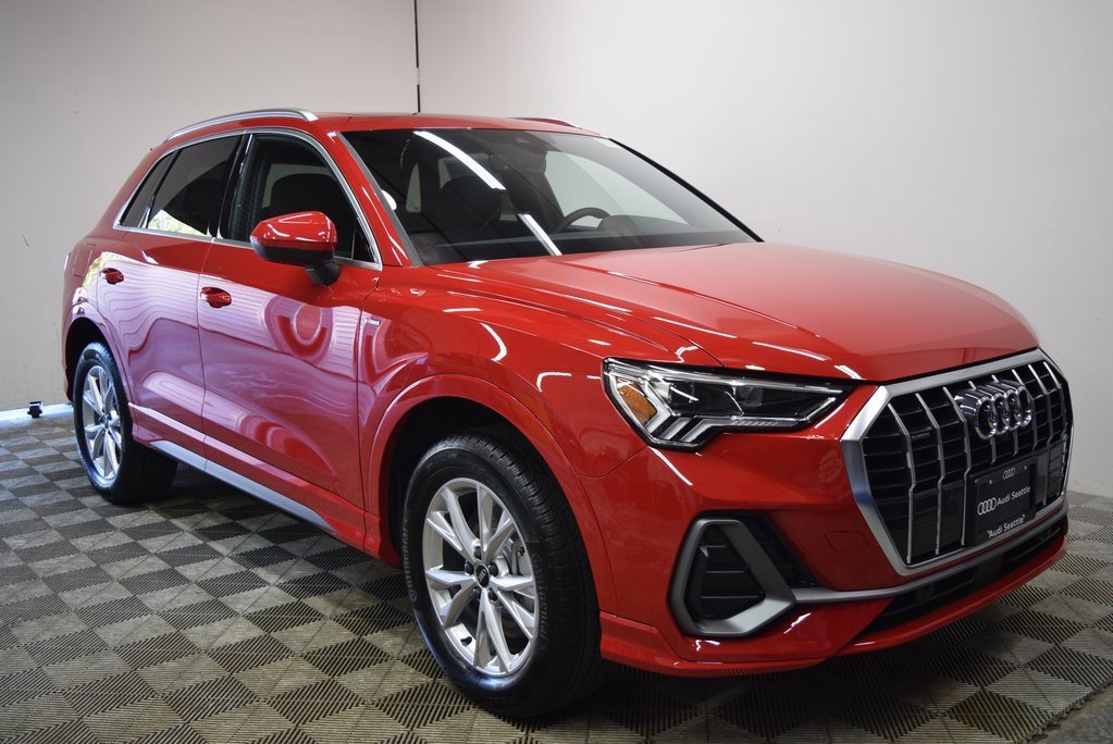 New 2025 Audi Q3 2.0T Premium Plus