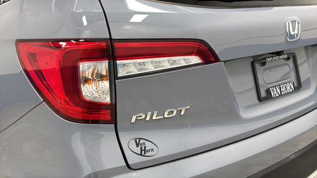 Used 2022 Honda Pilot Touring image 35