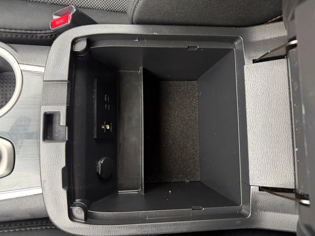 Used 2019 Nissan Pathfinder SV image 34