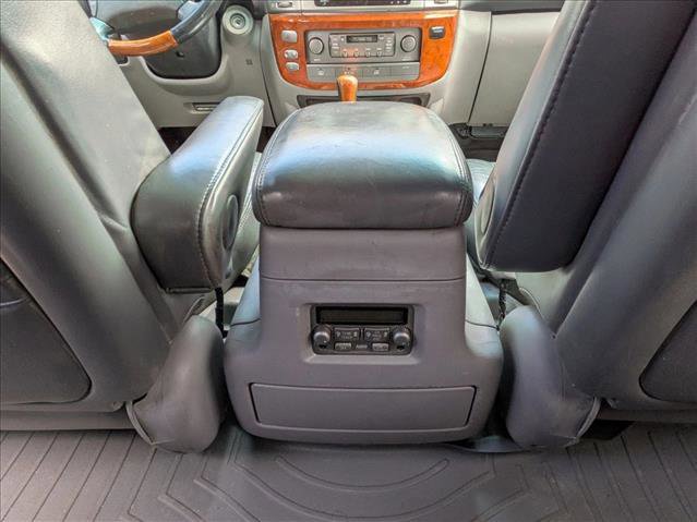 Used 2004 Lexus LX 470 4WD image 11