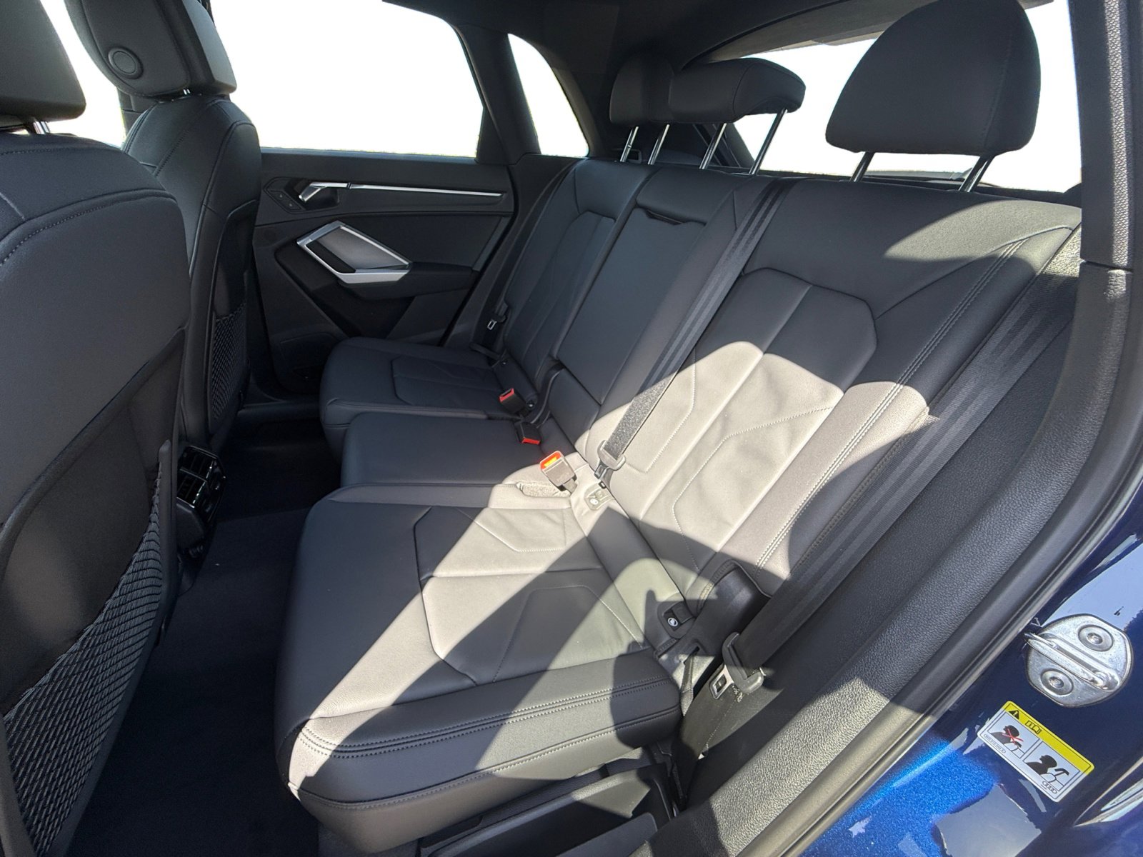 Used 2025 Audi Q3 2.0T Premium Plus w/ Premium Plus Package image 16