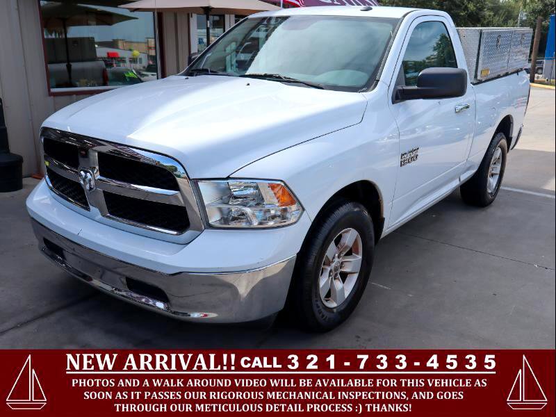 Used 2017 RAM 1500 Classic SLT image 1