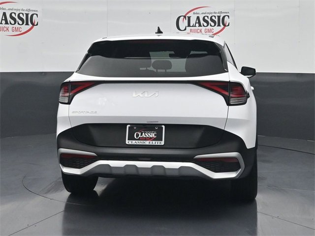 Used 2024 Kia Sportage EX image 8