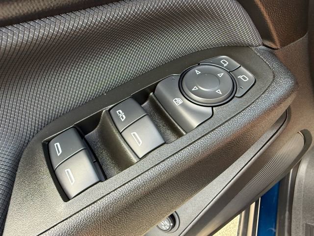 Used 2022 Chevrolet Equinox RS w/ RS Leather Package image 34