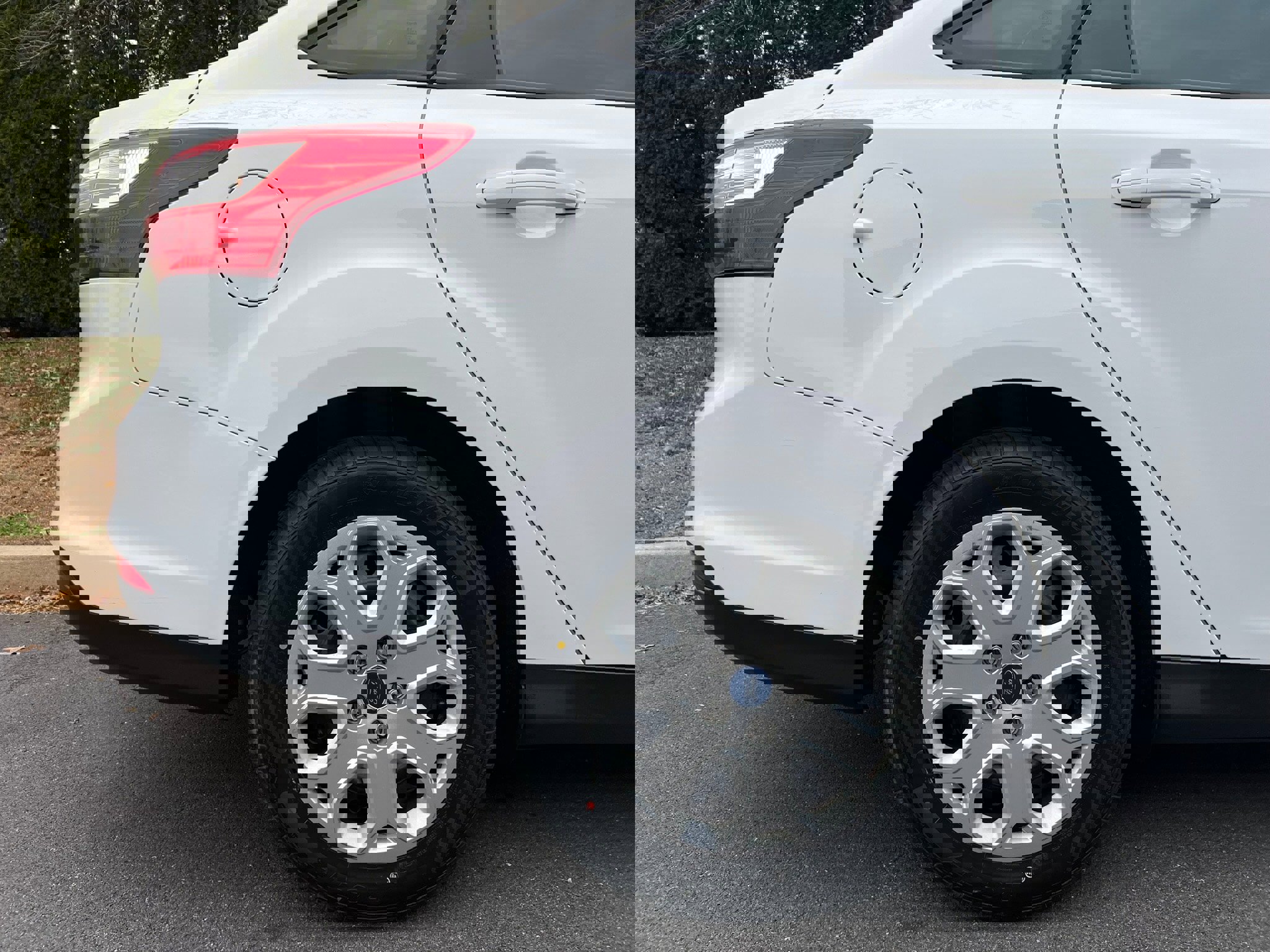 Used 2012 Ford Focus SE image 37