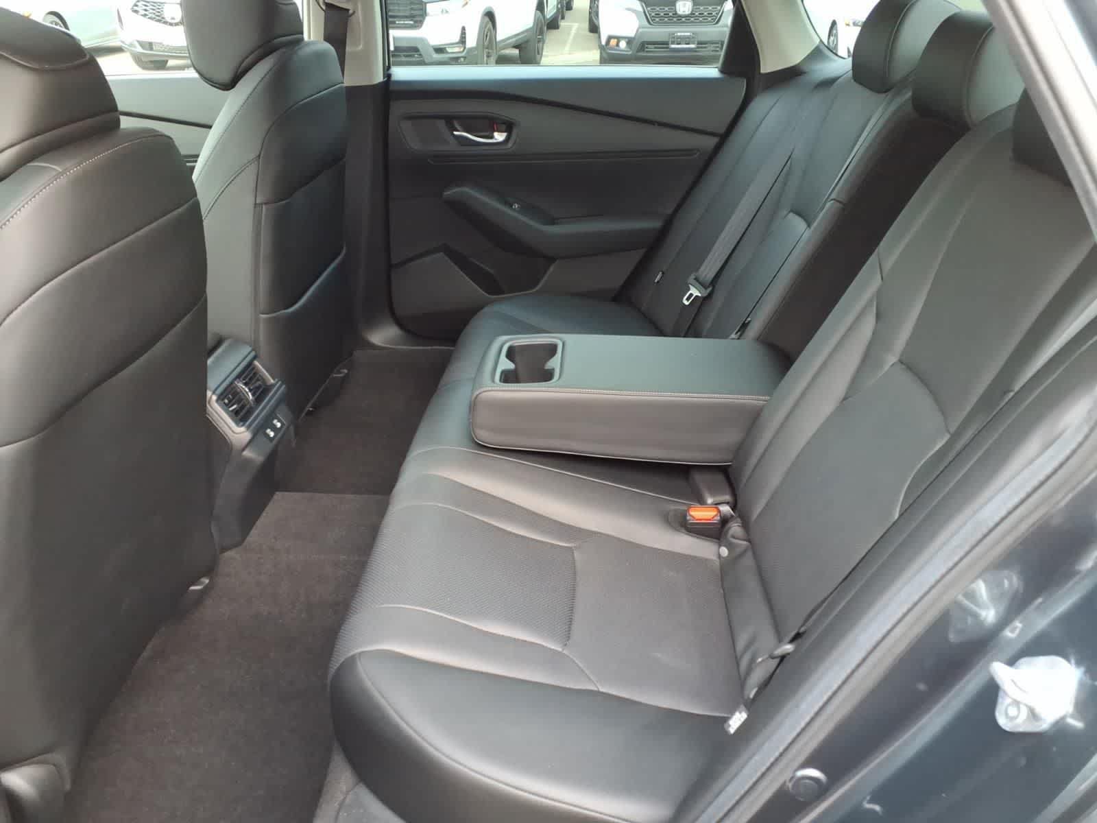 Used 2024 Honda Accord EX-L image 9