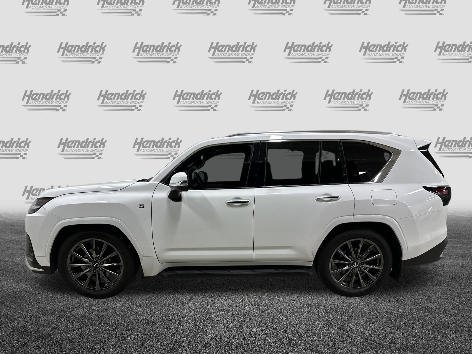 Used 2024 Lexus LX 600 F Sport AWD/4WD image 7