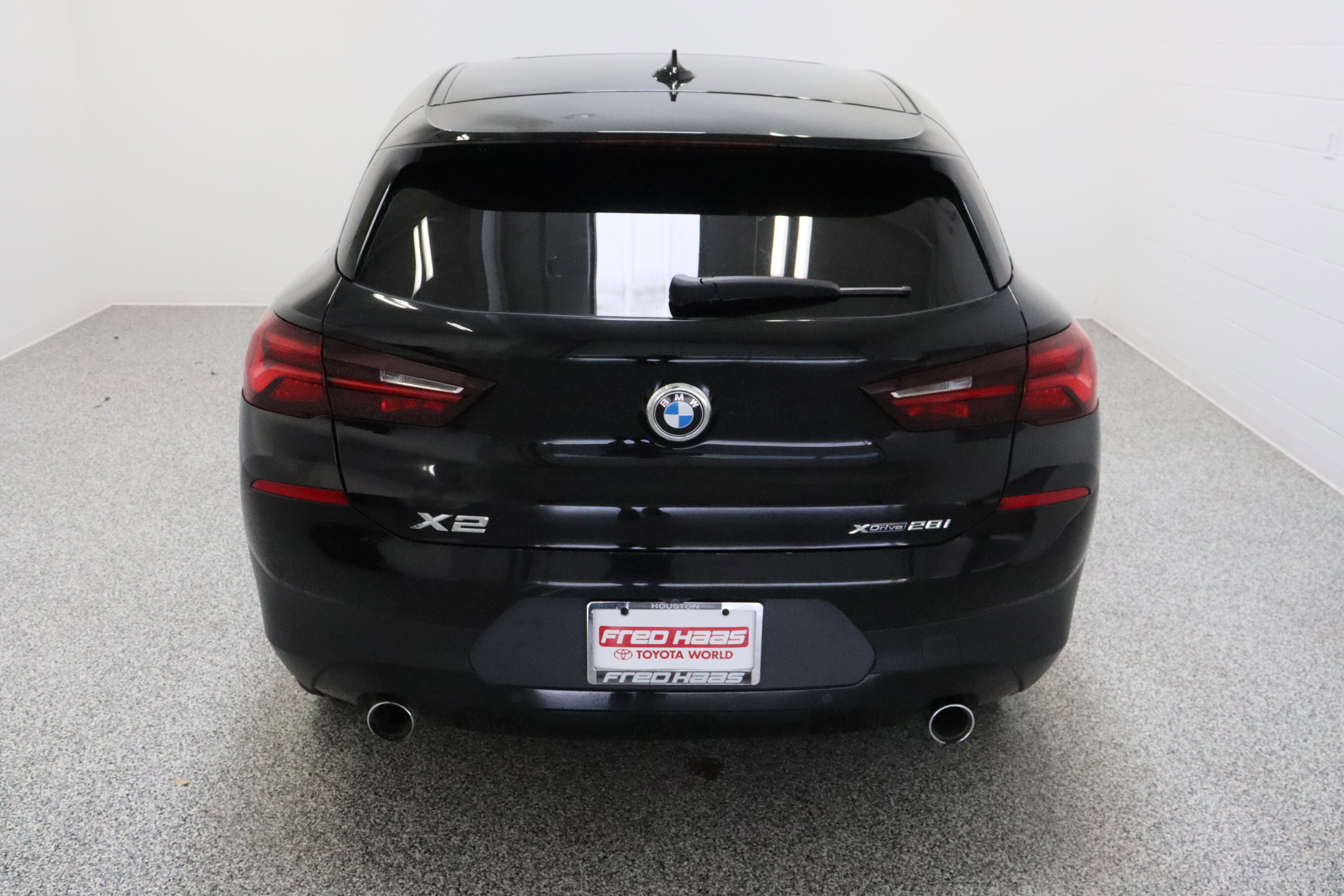 Used 2022 BMW X2 xDrive28i w/ Convenience Package AWD/4WD image 8