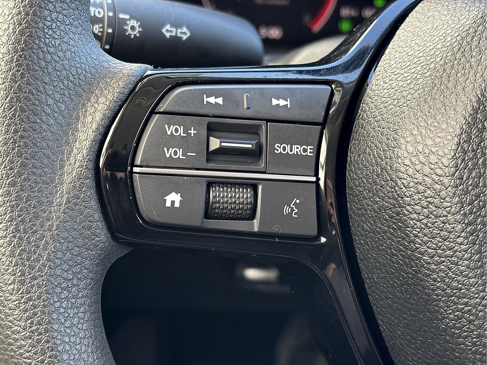 Certified 2025 Honda Civic LX image 27