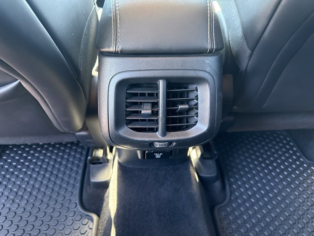 Used 2016 Jeep Cherokee Limited AWD/4WD image 19