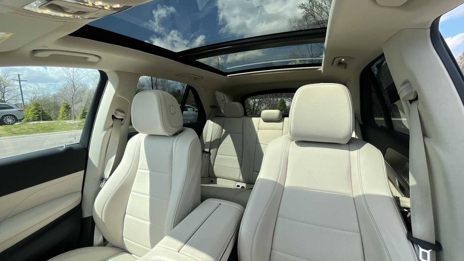 Certified 2024 Mercedes-Benz GLE 450 4MATIC image 10