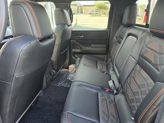 New 2025 Nissan Frontier Pro-X w/ Pro Premium Package RWD image 11