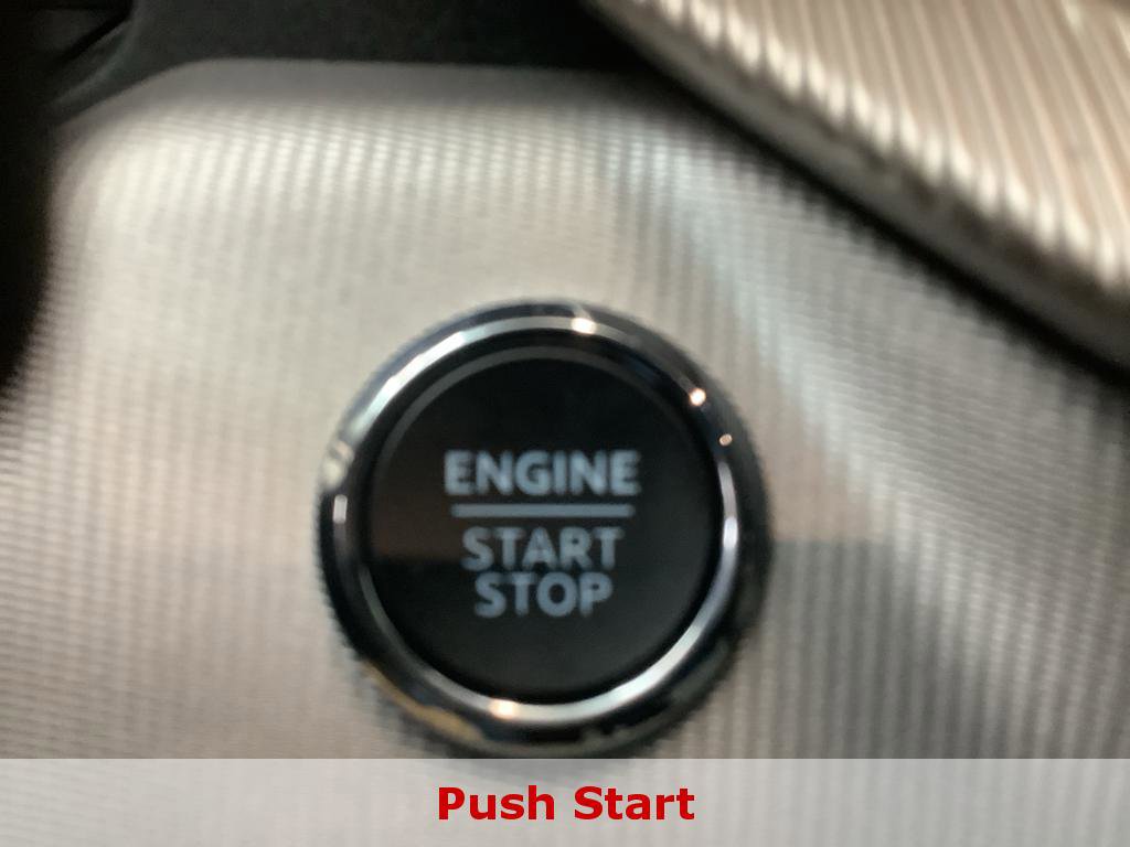 Used 2025 Ford Explorer Active w/ Active Comfort Package image 16