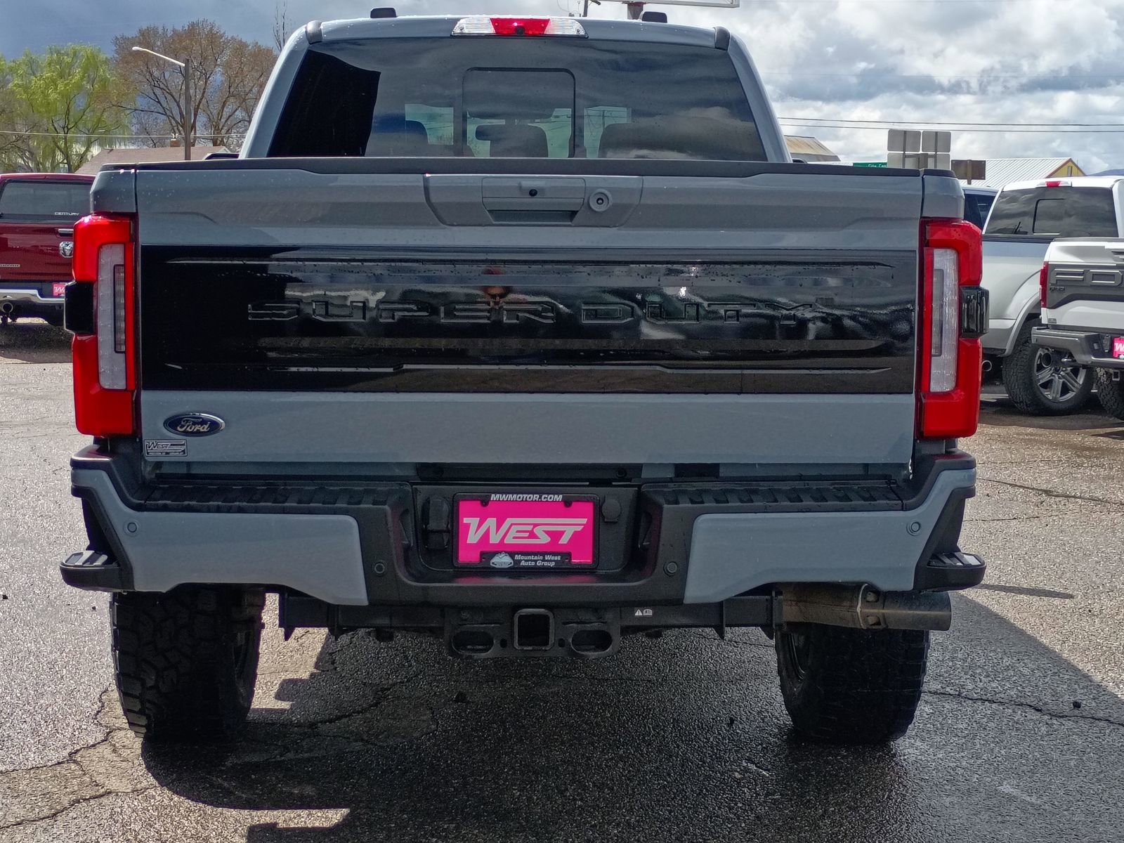 Used 2025 Ford F350 Platinum image 8