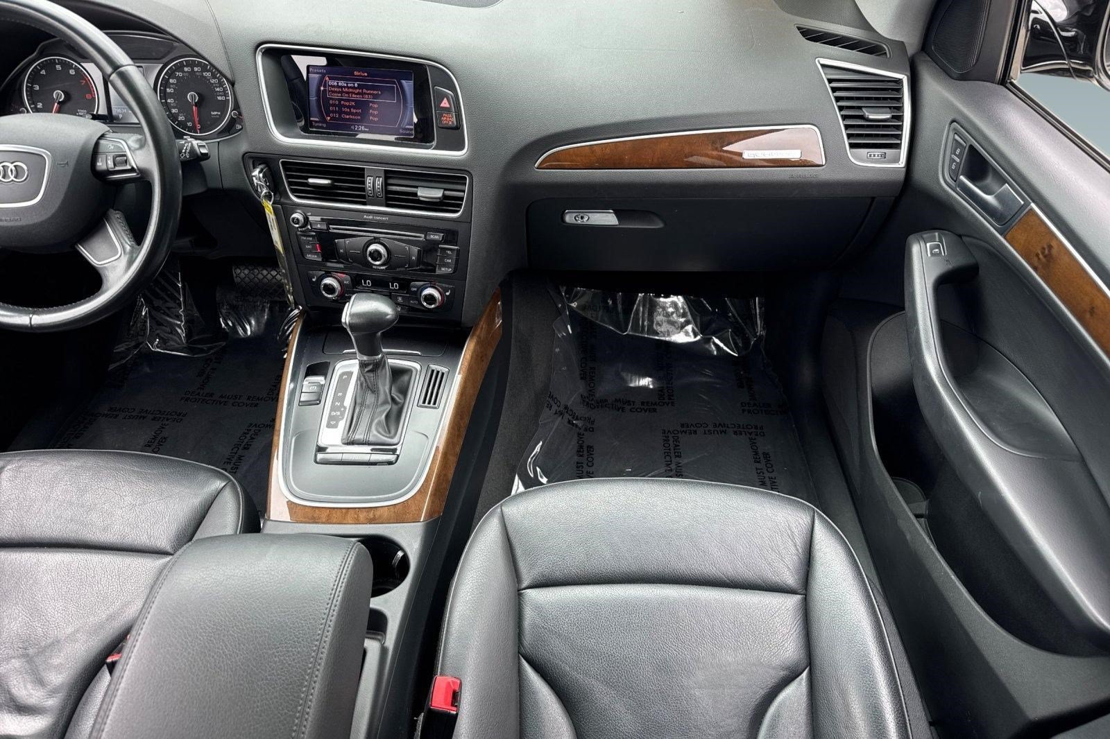 Used 2017 Audi Q5 2.0T Premium AWD/4WD image 30