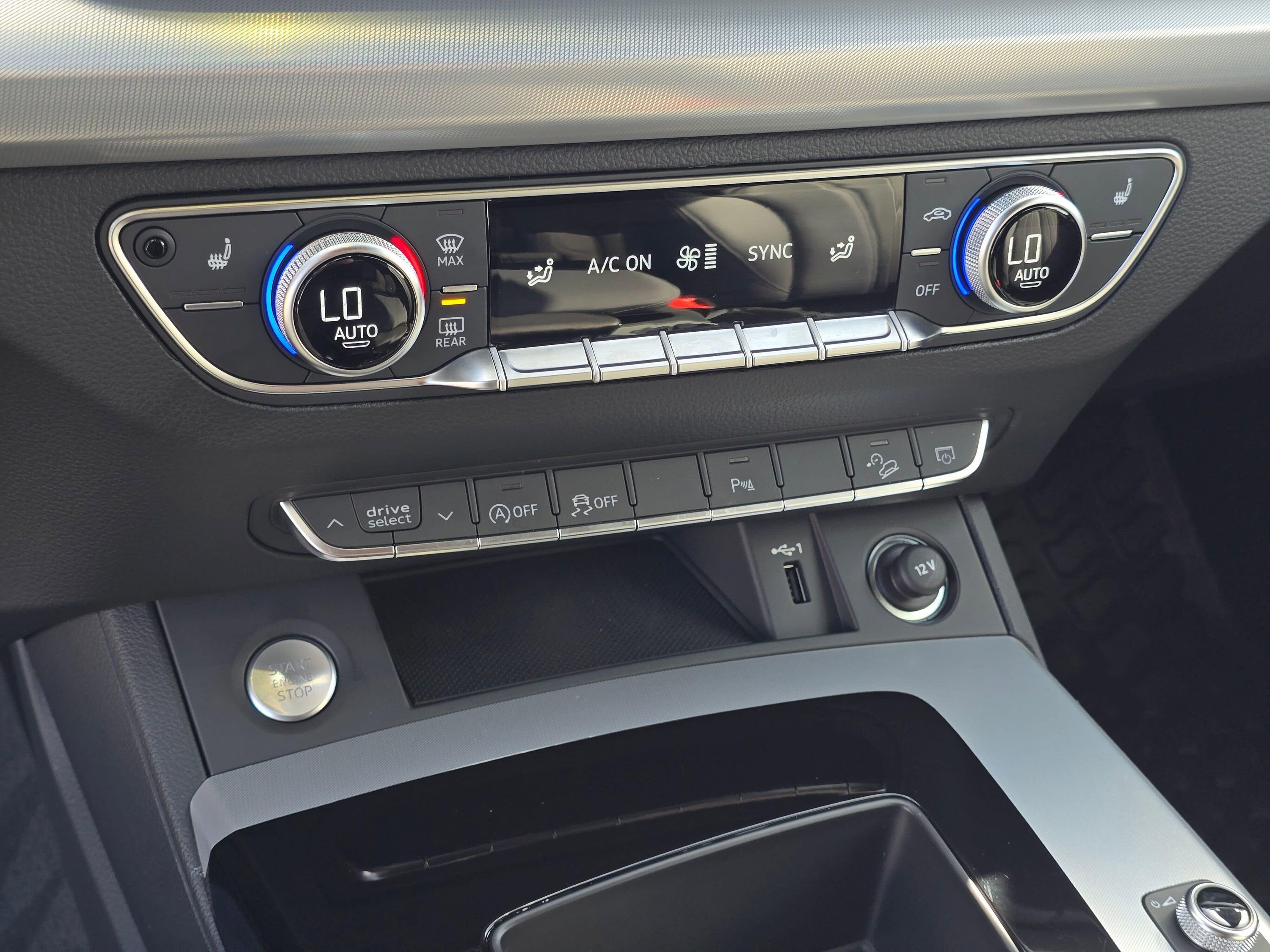 Certified 2025 Audi Q5 2.0T Premium w/ Convenience Plus Package image 16