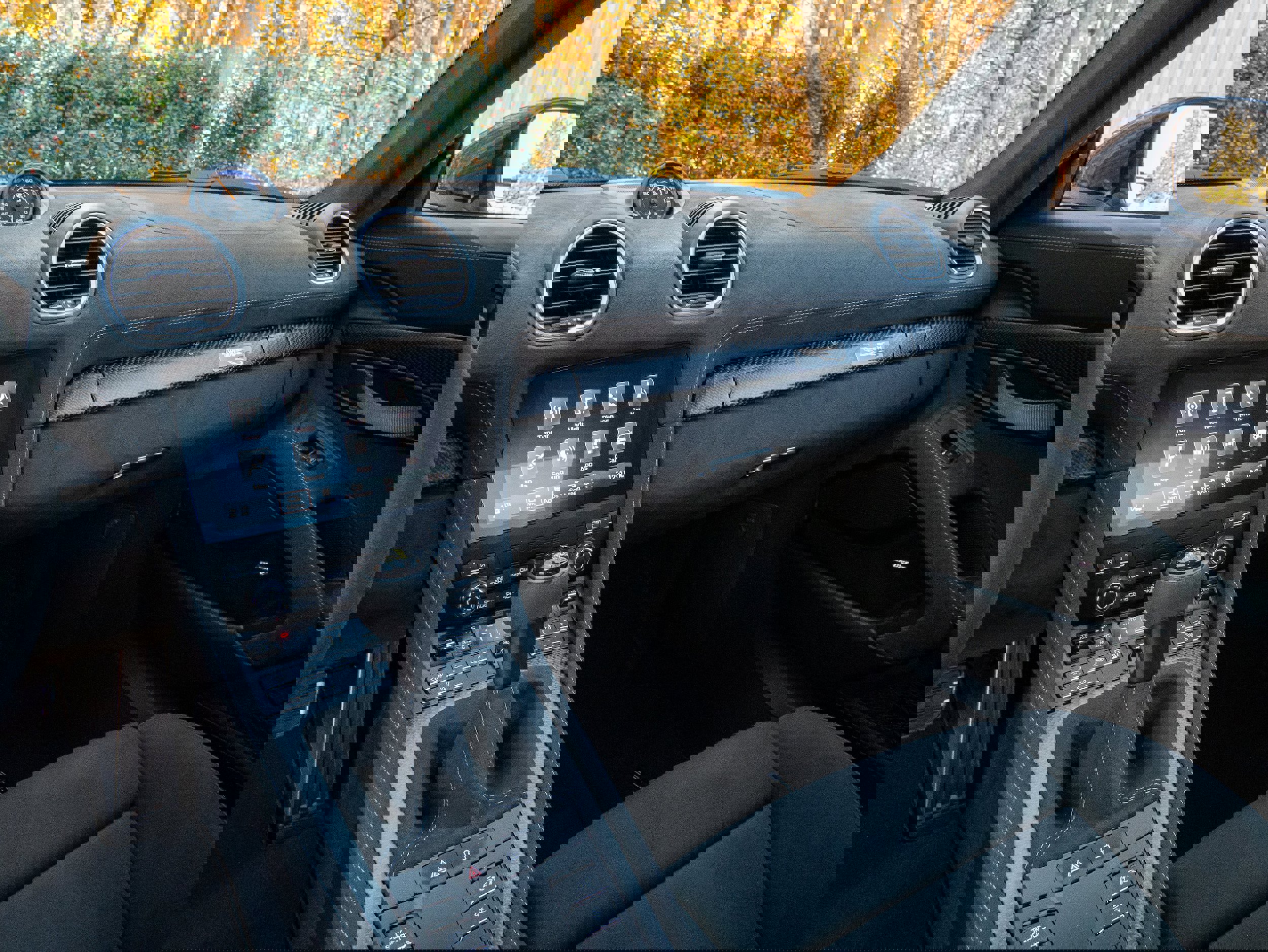 Used 2024 Porsche 718 Cayman GT4 RS image 24