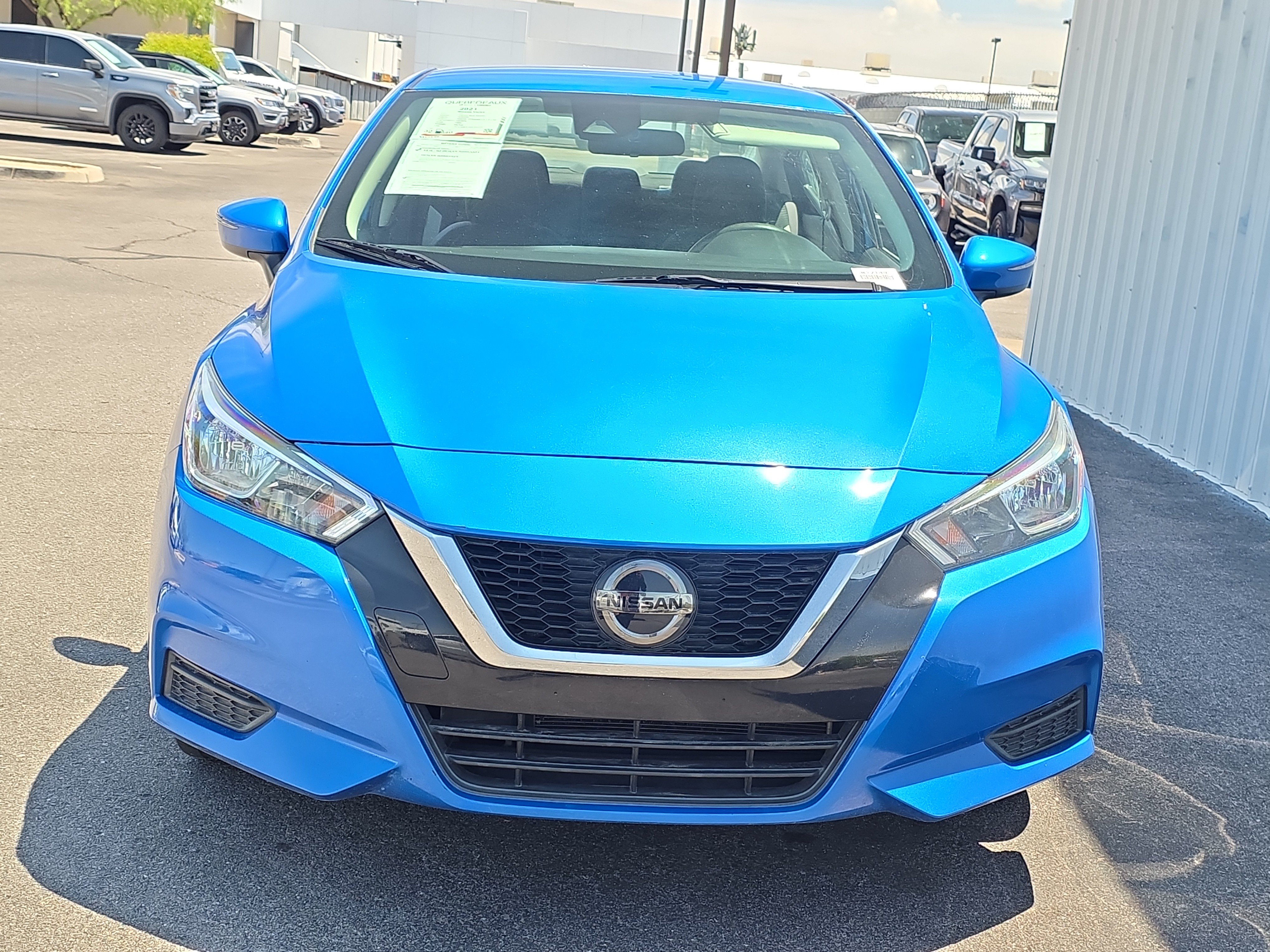 Used 2021 Nissan Versa SV FWD image 2