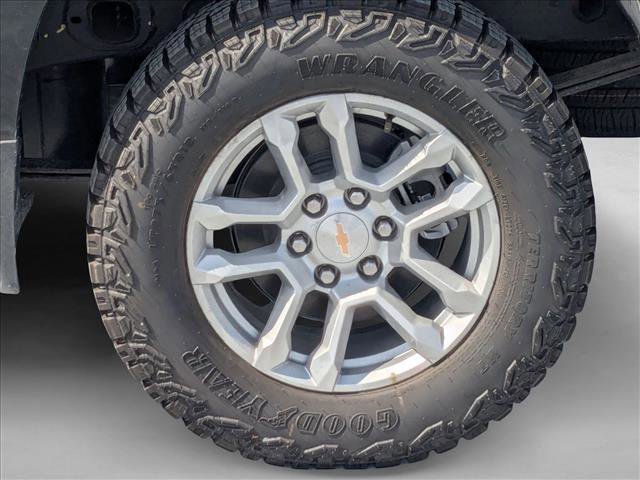 New 2025 Chevrolet Silverado 1500 W/T w/ WT Value Package image 9