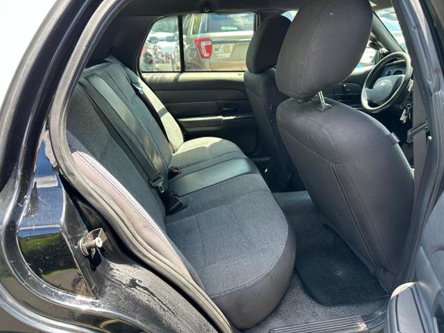 Used 2011 Ford Crown Victoria Police Interceptor image 14