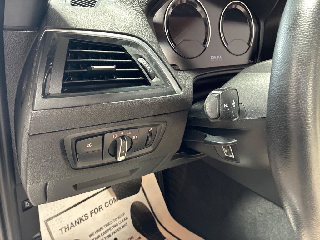 Used 2018 BMW 230i Convertible RWD image 24