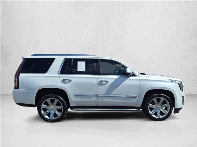 Used 2019 Cadillac Escalade Luxury RWD image 4