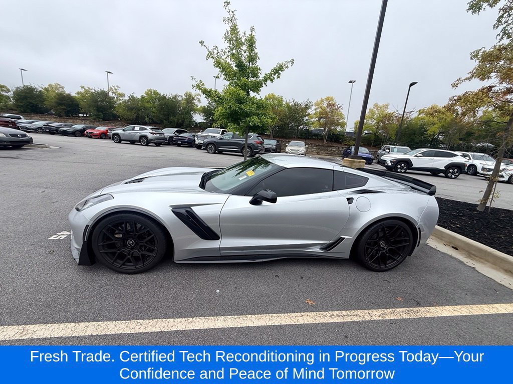 Used 2018 Chevrolet Corvette Grand Sport RWD image 2